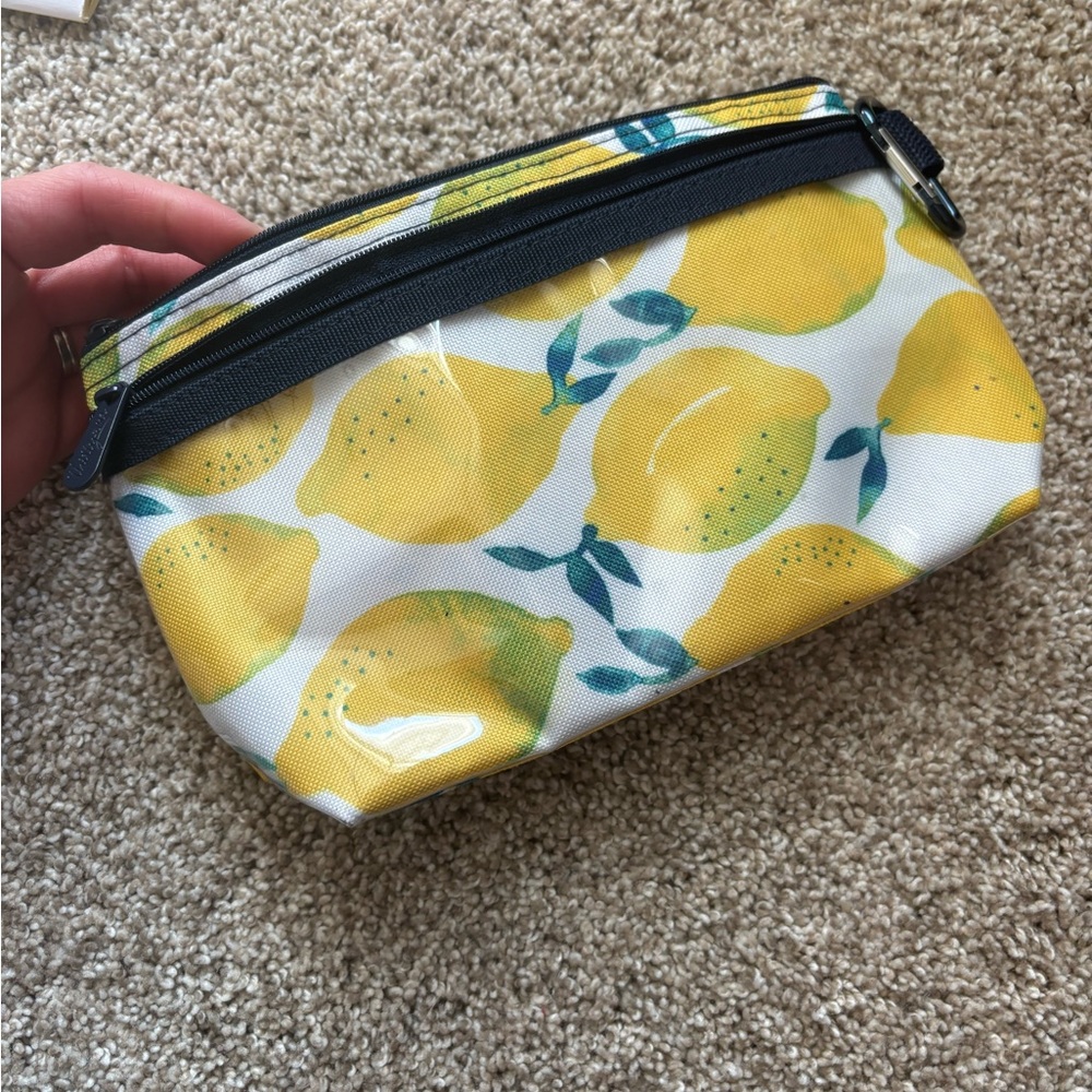 Thirty-One Lemon Print Pouch with Navy Zipper